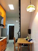 广场路小学旁落地房1-4楼95平米 288万有院子有露台 小学2026初中不占