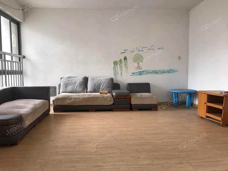 百榕电梯房16楼138平米 325 万开价 不占名额