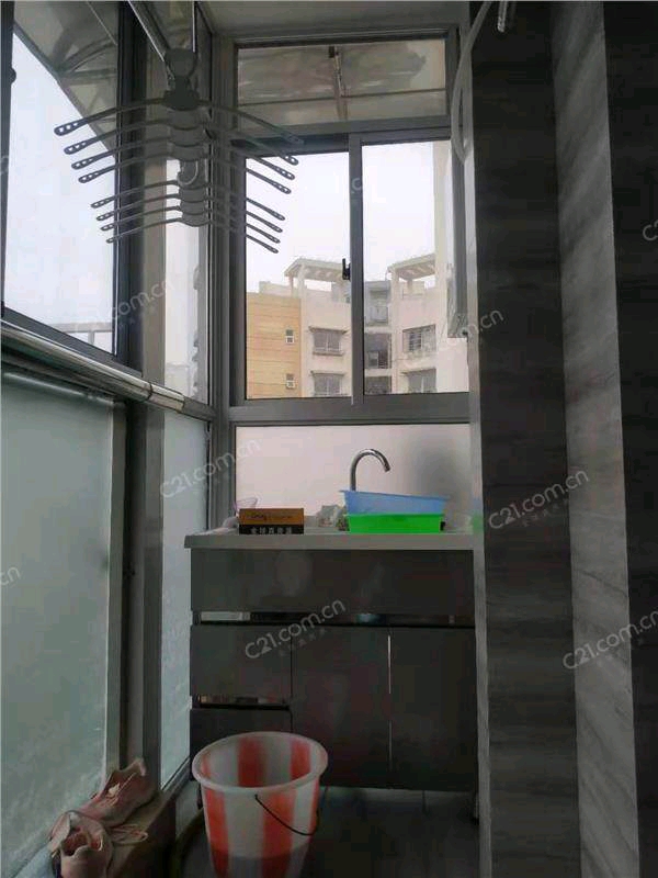 欣翔2栋13楼南边间 110平米 308万 2025读书