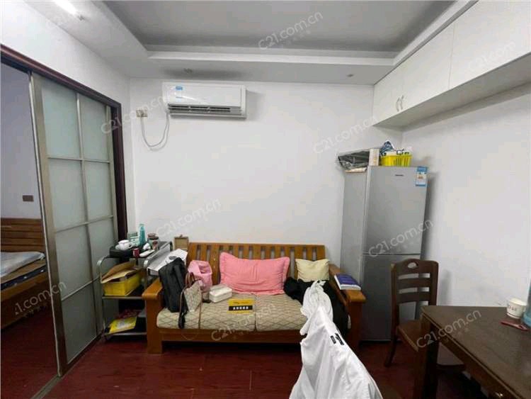 百榕1栋4楼 51平米 260万开价 满二 马上过户