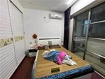 百榕1栋4楼 51平米 260万开价 满二 马上过户