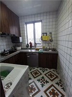 仓桥后巷77号宿舍楼 4越5跃层 44平米产权面积 70平米实际面积 210万