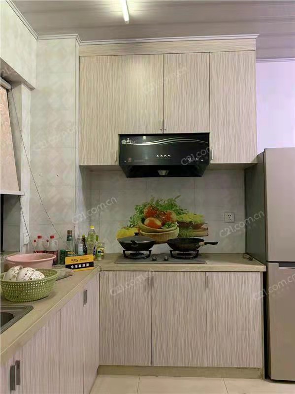 百榕3栋4楼 45平米 288万 9月过户