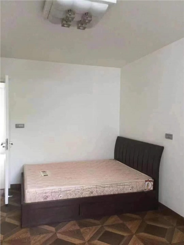 解北后巷宿舍楼3楼 62平米 318万 初中不占名额 小学2025