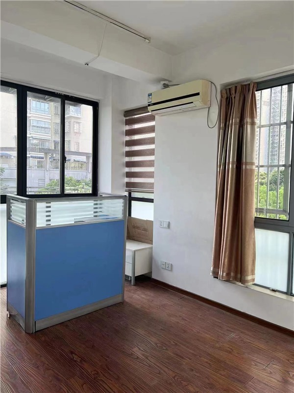 百榕楼梯3楼 53平米 208万