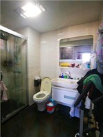 皇家19楼西北间 140平米428万 小学不占 初中2025