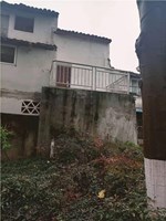 解放街尽头落地房1-2楼 32平米 136万