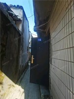 军装局11号砖结构落地房 独门独户 75.27平米 275万 小学不占 初中2028