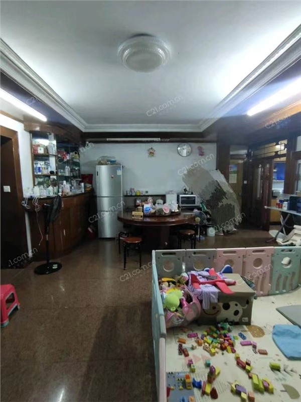 新世界广场3楼 120平米 409万 小学2025 初中不占名额