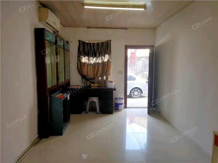 城西街266号1楼 53平米 169万