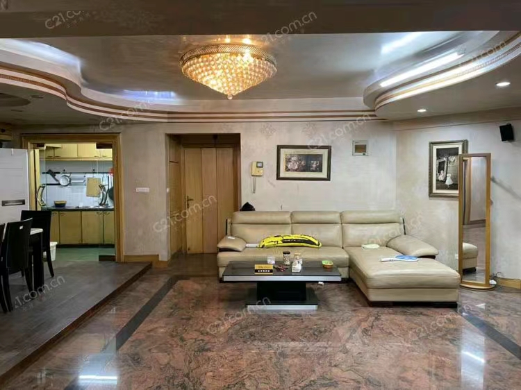 皇家5楼 东南间 140平米 438万 小学不占 初中2024