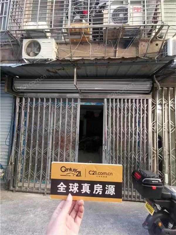 仓桥街20号宿舍楼1楼 31平米 143万