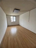 城西街264号宿舍楼2楼 36平米 148万