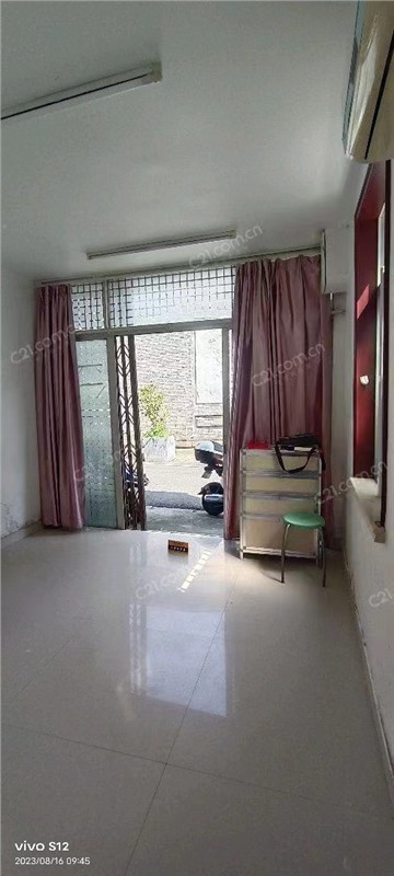 嘉会里51号落地房1-2楼 58平米 175万