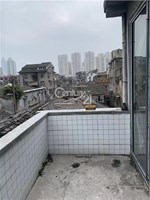 卖糖巷7号 落地房1-3楼 116.41平米 260万 读书不占名额 带独立小院