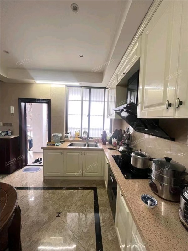 鼓楼商厦9楼有电梯 98平米188万 2025读书