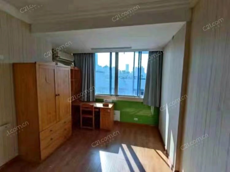 鼓楼商厦9楼有电梯 96平米 188万 不占名额