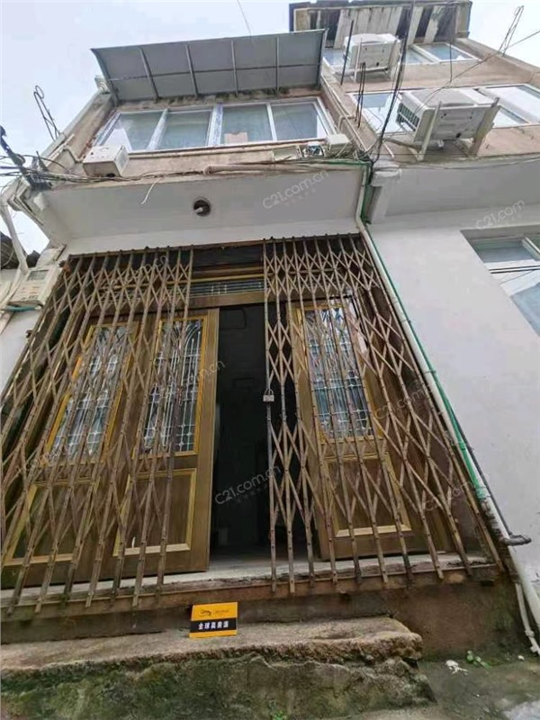 小虹桥25弄内落地房1-3楼 102平米 230万读书不占名额