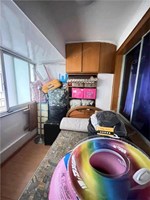鼓楼商厦3楼 49平米 105万