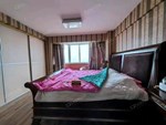 皇家19楼南边间 140平米 558万 初中小学均不占