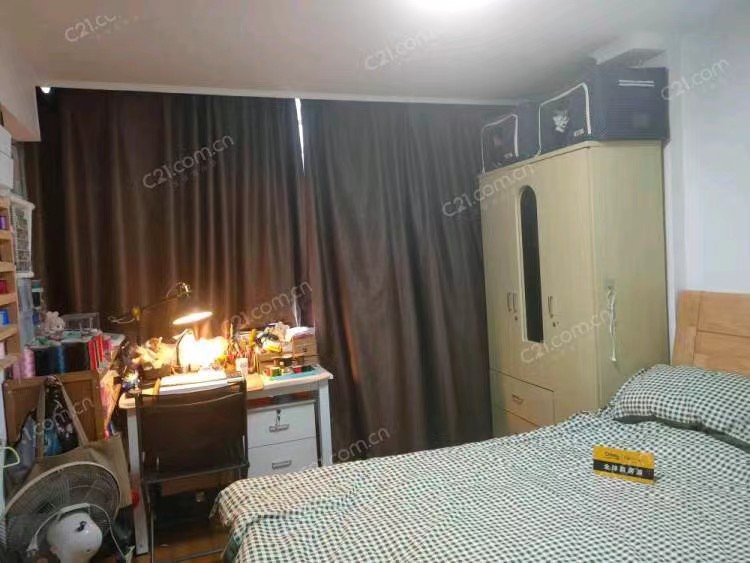 鼓楼商厦6楼 52平米 162万 9月之后过户