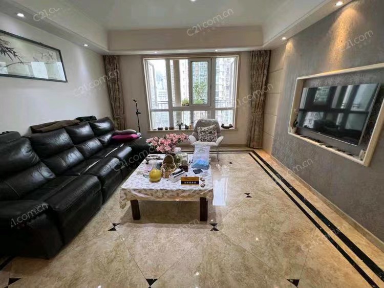 飞鹏16楼 122平米 308万 不占名额