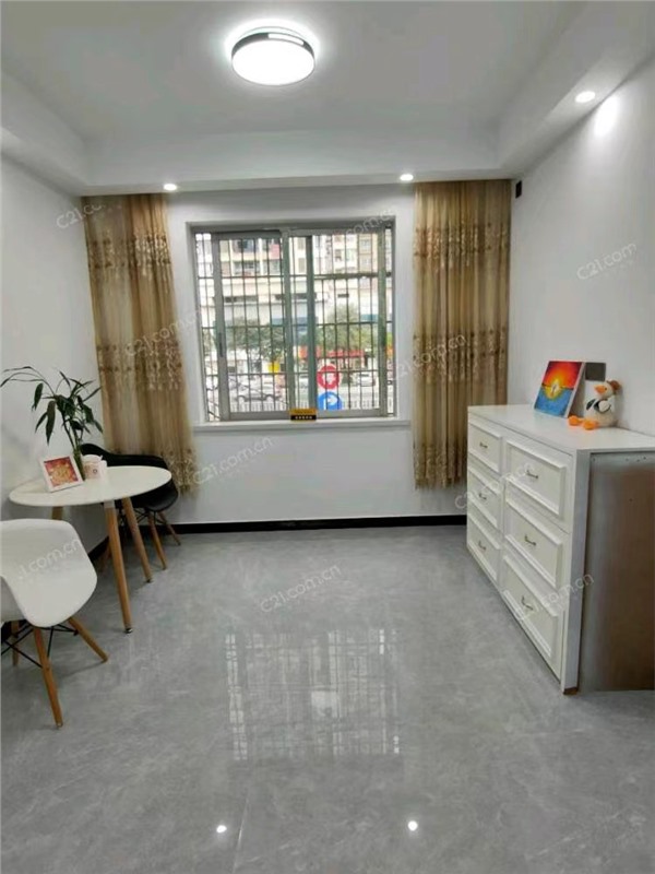 百东61号宿舍楼2楼 42平米 155万