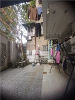 朱彭巷18号宿舍楼1楼 68平米 208万 不占名额 有独立小院