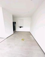 广场路88号2楼 32平米 165万