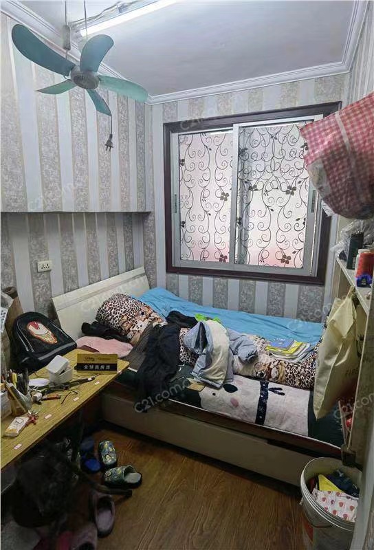 东公廨16号宿舍楼2楼 40平米 238万