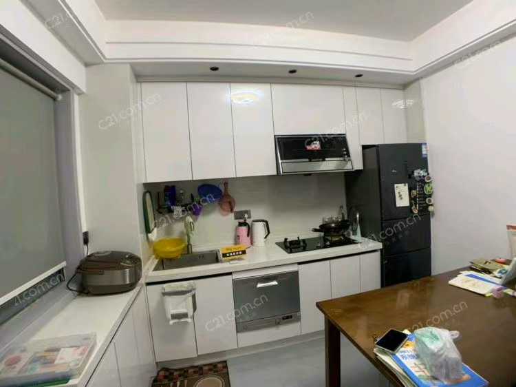 百榕楼梯房2楼 45平米 172万