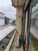 仓桥后巷45号宿舍楼2楼越3楼  58平米 148万