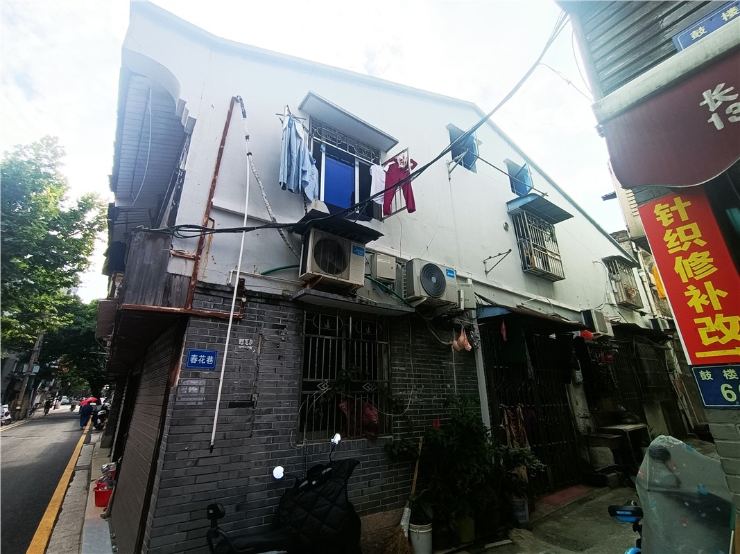 鼓楼街街连屋1-2楼 65平方308万 小学25年初中不占