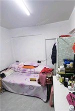 三官殿7号落地房1楼 21平米102万