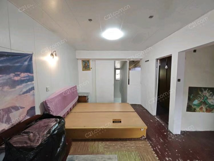 军装局9号 50平米 163万 落地房1-2楼