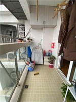 安平8楼 51平米 170万