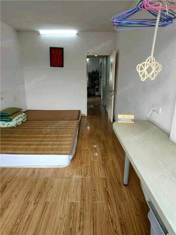 三官殿66号宿舍楼6楼 54平米 142万