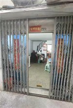 广场后巷25号落地房1-4楼 75平米 268万 小学不占，初中2027