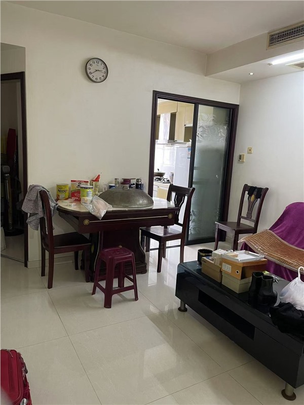 安平21楼 51平米 168万