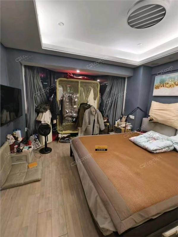 皇家大厦 5楼 140平米 428万 小学不占 初中2027