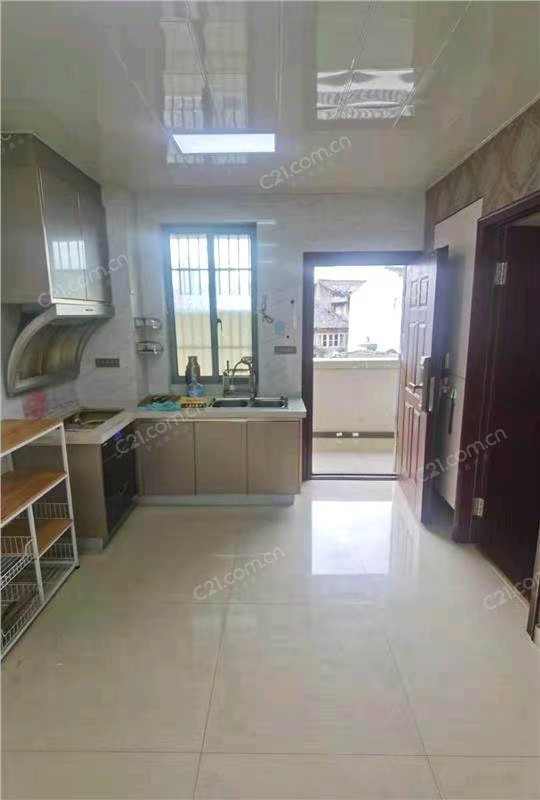 百榕楼梯3楼 53平米 199万