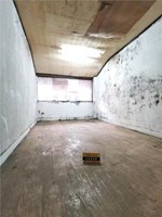 城西街正街落地房1-2楼 52平米 168万 住宅做店面用