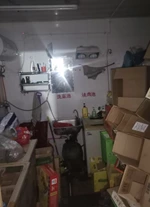 百东65号宿舍楼1楼 51平米 132万 正街店连屋