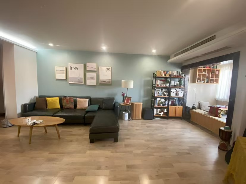 金来7楼 147平米 268万 不占名额