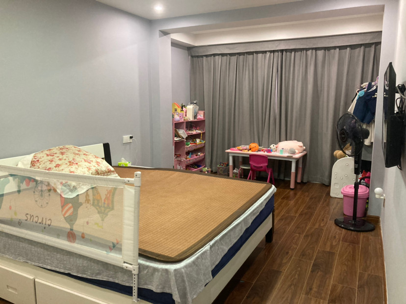 广府3楼 82平米 246万 2026读书