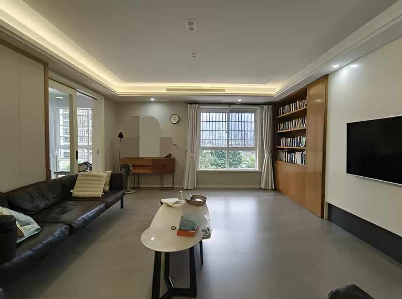 安平4楼 175平米 333万 不占名额