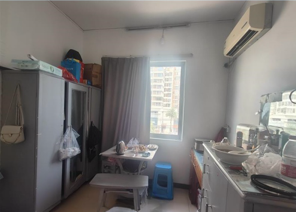 百东57号宿舍楼 40平米 145万