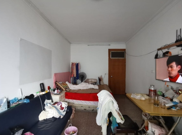 百东53号宿舍楼2楼 41平米 139万