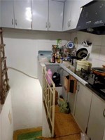三官殿正街2层店连屋 122平米 298万 不占名额 1楼做店面出租