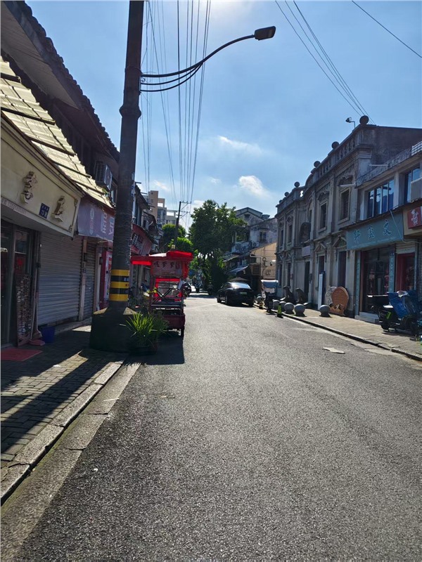 沧河巷正街店连屋1-2楼 56平米 158万